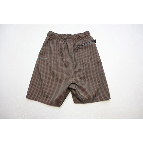 Nike Gym Shorts Dri Fit Performance W/Pockets Athletic 8" INS Mens Size Medium - Picture 6 of 9